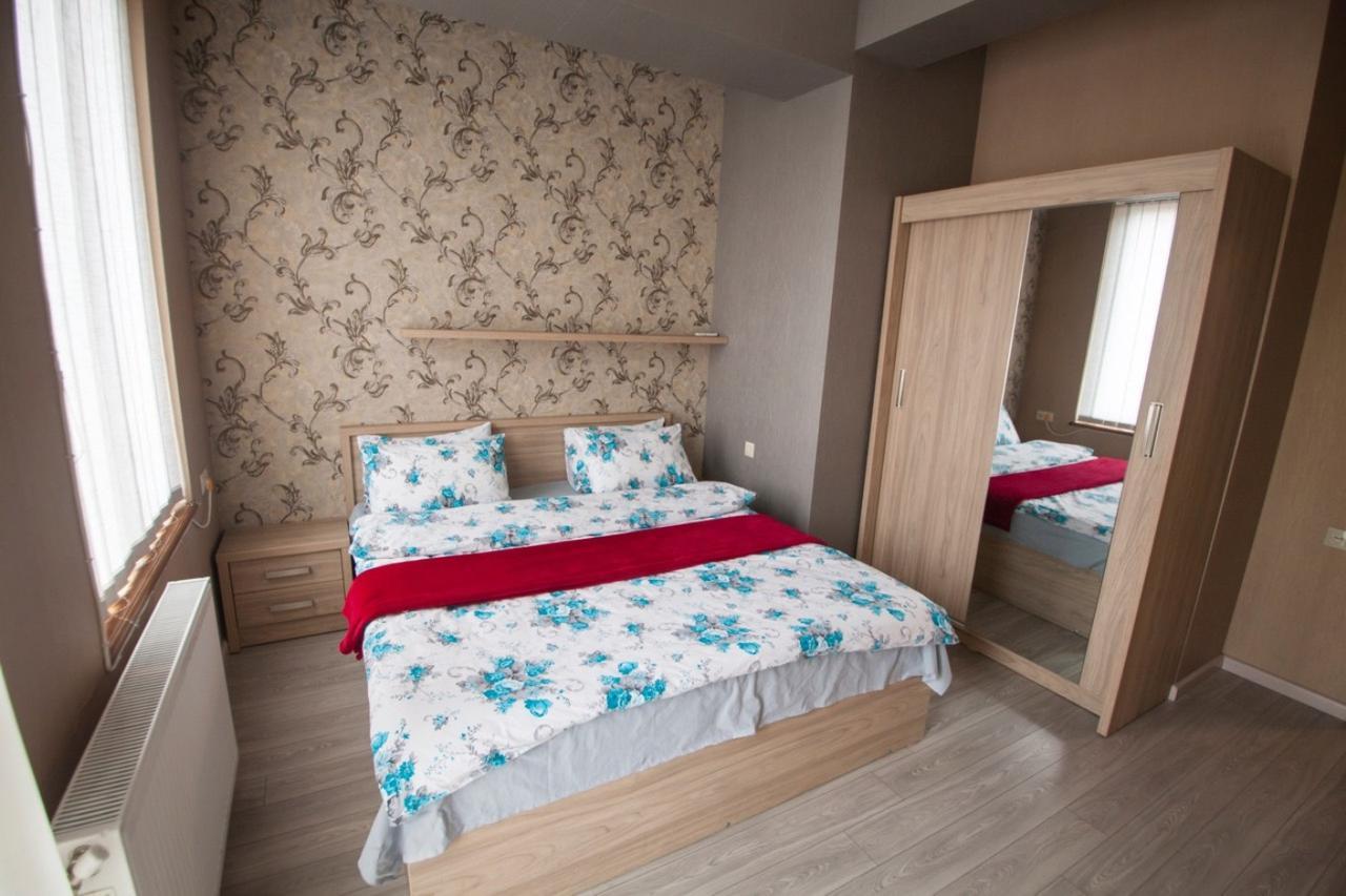 Lilika Apartments On Meskhishvili Τυφλίδα Εξωτερικό φωτογραφία